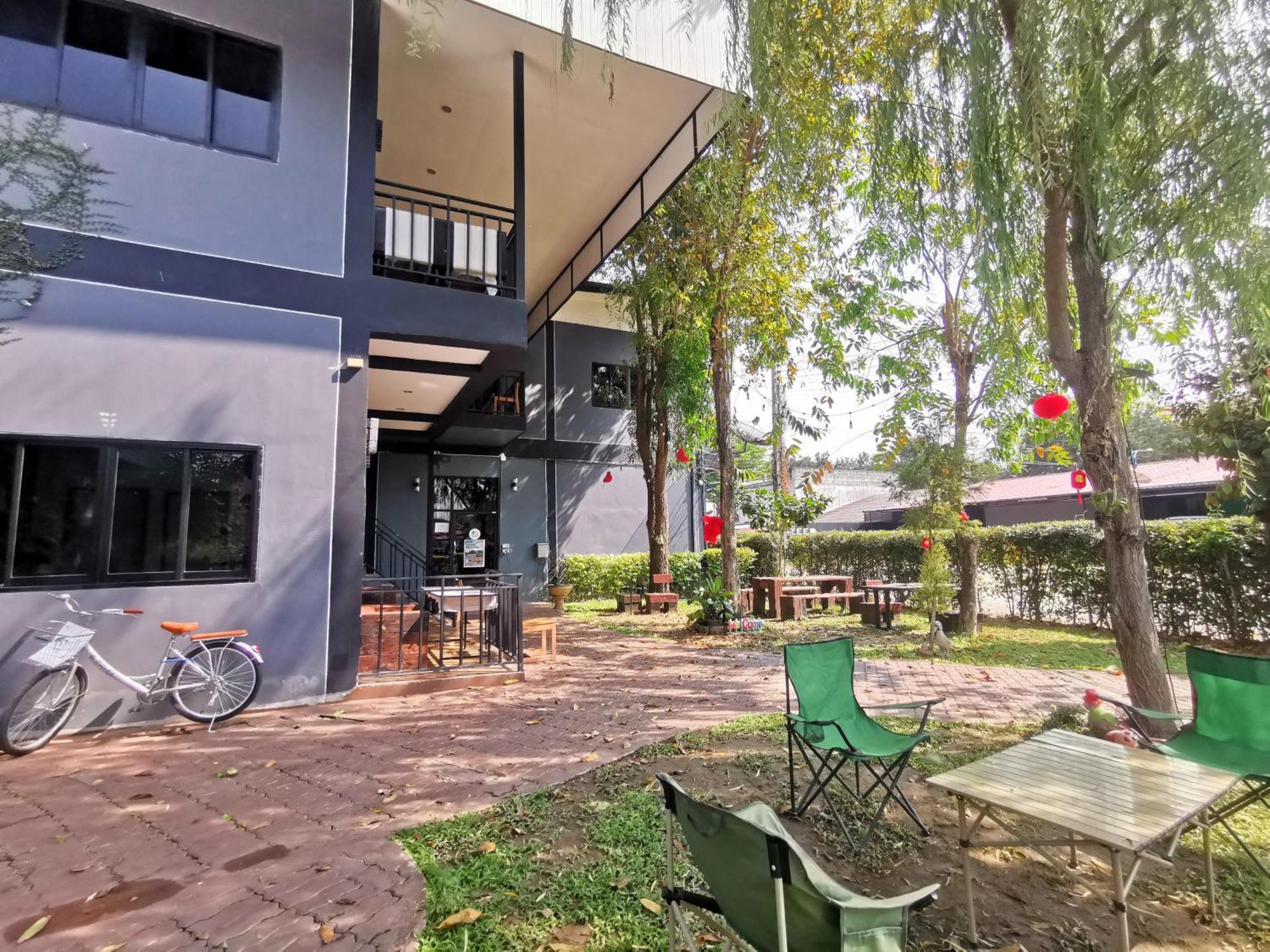 Kan Home Hotel Kanchanaburi Exterior foto